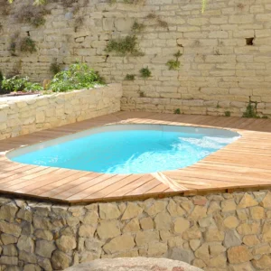 Innovaciones en el diseño de piscinas para espacios reducidos
